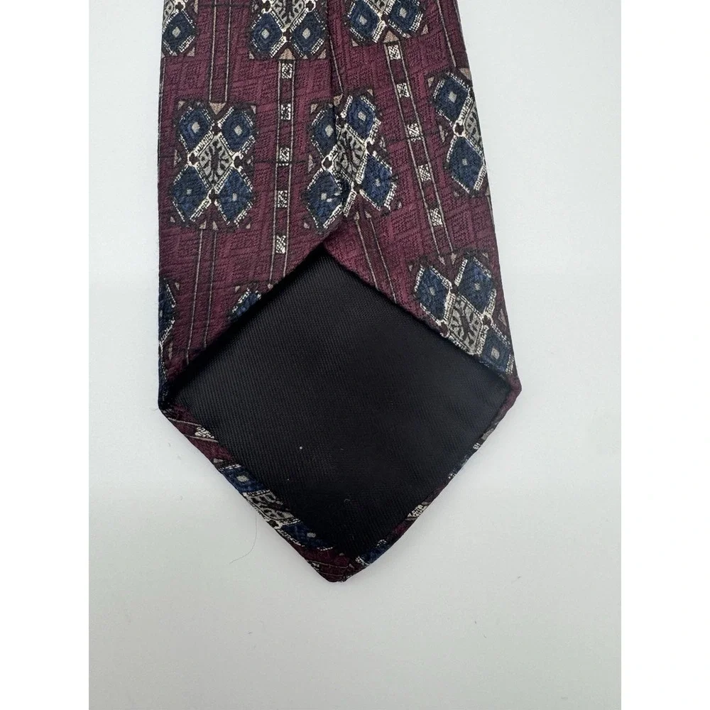 Jonathan Bennett Silk Tie USA Burgundy Blue Geometric Medallion Necktie‎ Classic